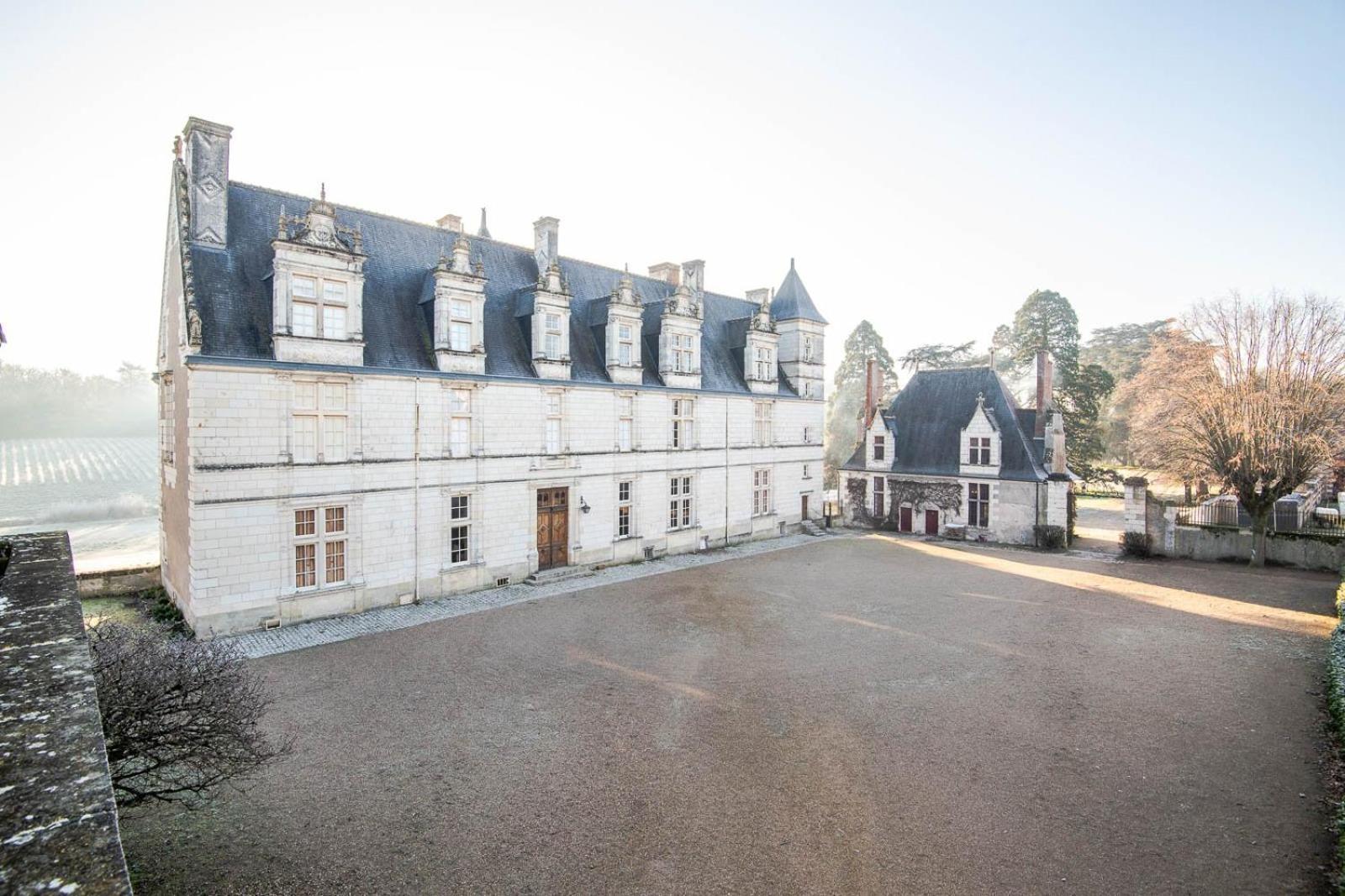 16Th Century Hunting Lodge - Chateau De Nitray Athee-sur-Cher Bagian luar foto
